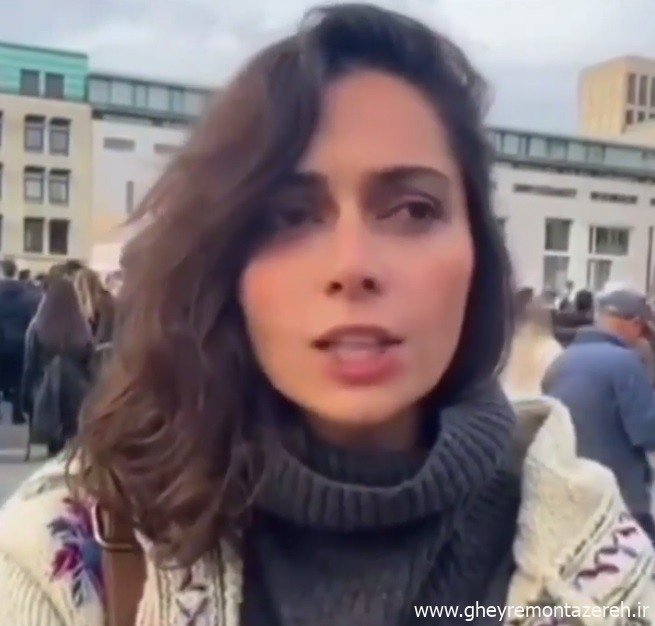 پگاه آهنگرانی کشف حجاب کرد