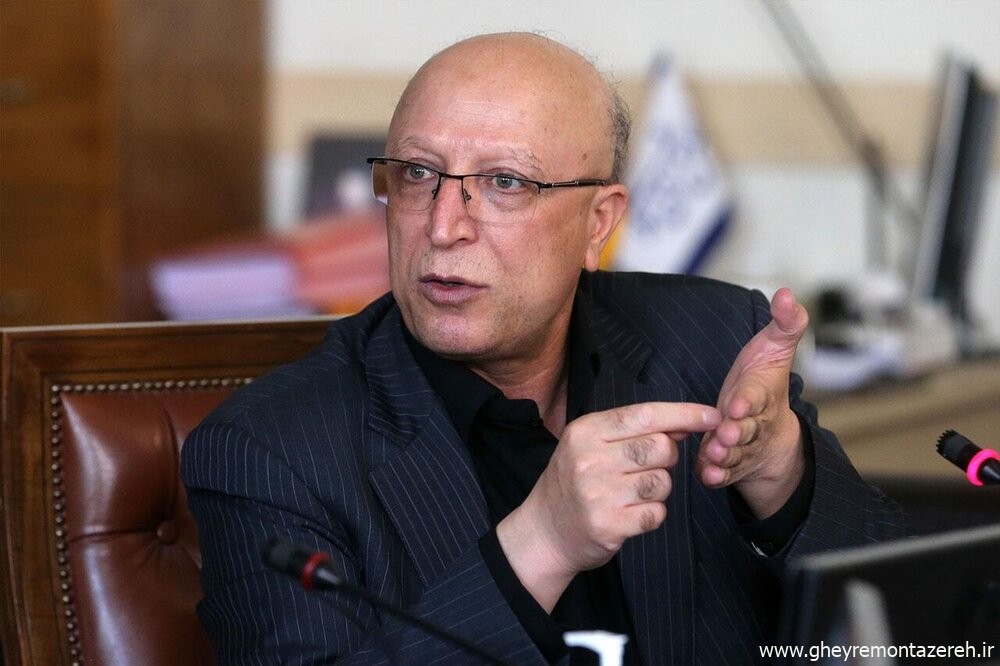 واکنش وزیر علوم به یکسان سازی پوشش در دانشگاه‌ها؛ تمام زیبایی خلقت به تنوع آن است