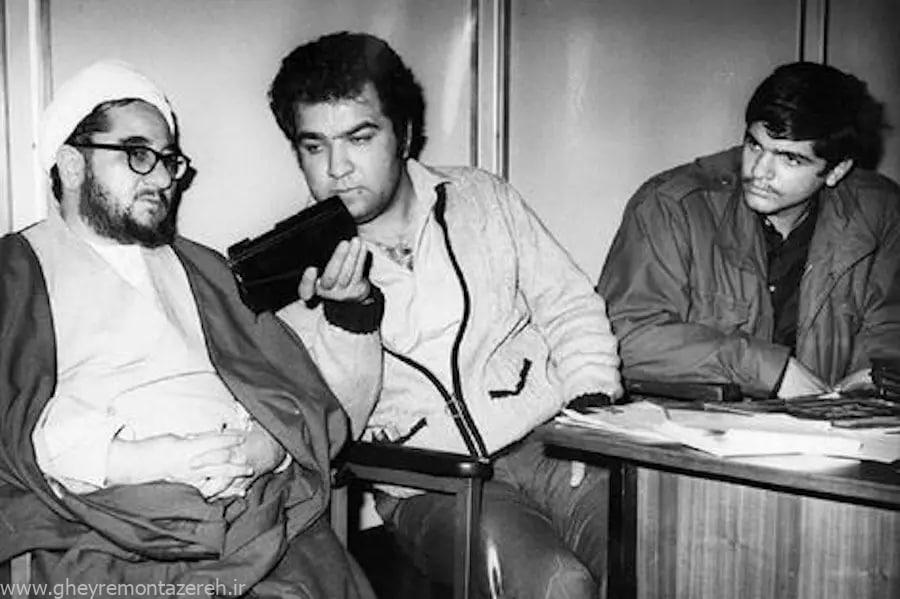 اعاده حیثیت از صادق خلخالی در رادیو فردا؛ «قصد تخریب تخت جمشید را نداشت» اعاده حیثیت از صادق خلخالی در رادیو فردا؛ «قصد تخریب تخت جمشید را نداشت»