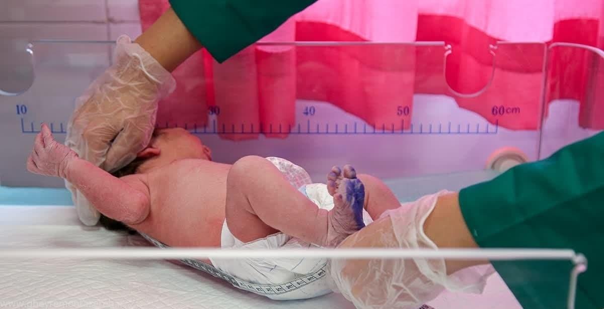 معاون وزارت بهداشت: برای اولین بار، موالید امسال به کمتر از یک میلیون نفر میرسد!