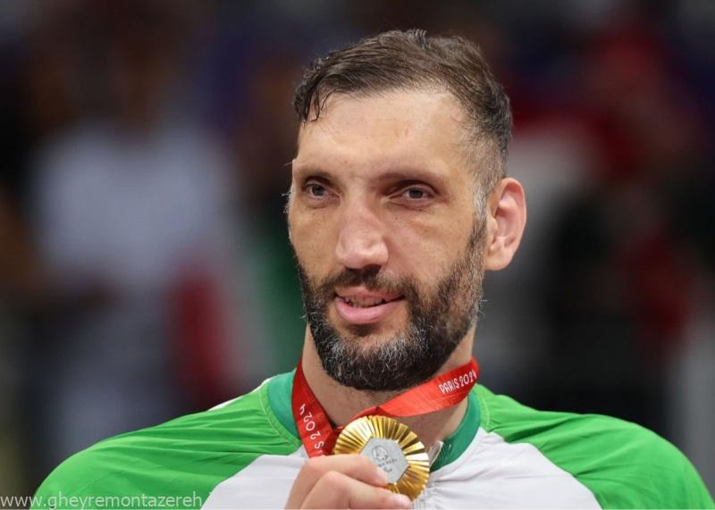 گوشهای از قلب ستاره والیبال نشسته که هرگز ندیدهاید/ از اوج ناامیدی تا مرگ و ازدواج با مرتضی مهرزاد گوشهای از قلب ستاره والیبال نشسته که هرگز ندیدهاید/ از اوج ناامیدی تا مرگ و ازدواج با مرتضی مهرزاد