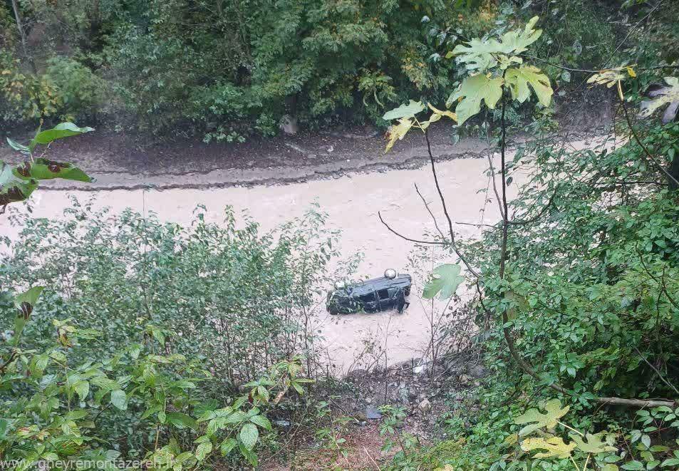 سقوط مرگبار خودرو در رودخانه کرگانرود تالش / معلم جوان جان خود را از دست داد