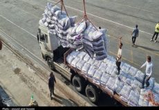 حسین راغفر: واردکنندگان با ارز ارزان درآمدهای افسانهای دارند و هزینه زندگی مردم را افزایش میدهند و خودشان مشمول مالیات نمیشوند!