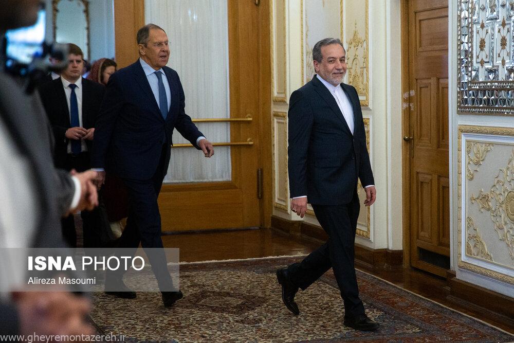 روزنامه هممیهن: بعید نیست لاوروف به قصد میانجیگری بین ایران و آمریکا به تهران آمده باشد