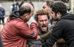 بازی را بکُش؛ فیلمی برای واکاوی فساد درفوتبال/ مرگ در زمین بازی، زندگی در تاریکی ساختار
