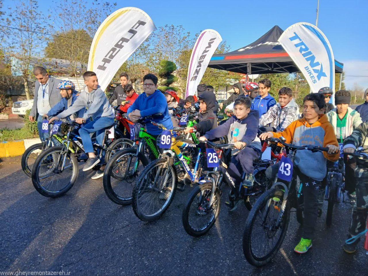 برگزاری مسابقه دوچرخه سواری تایم ترل مدارس خمام برگزاری مسابقه دوچرخه سواری تایم ترل مدارس خمام