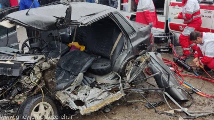 برخورد پراید با تریلی در آستارا یک فوتی بر جا گذاشت